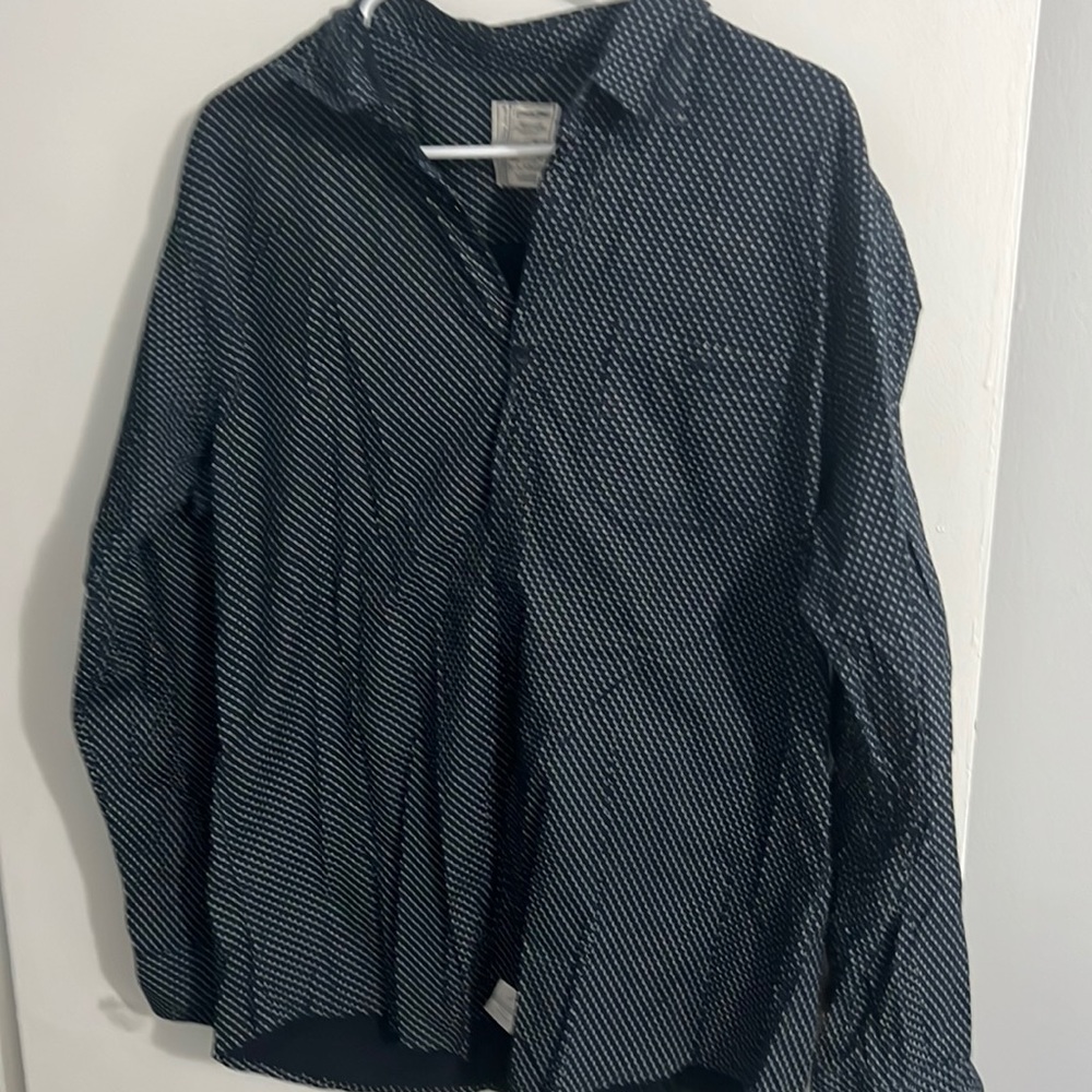 Men’s XL Alexander Julian man’s dress shirt